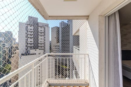 Varanda de kitnet/studio para alugar com 1 quarto, 35m² em República, São Paulo