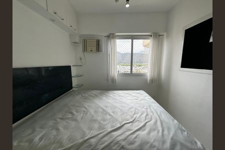 Apartamento à venda com 70m², 1 quarto e 1 vaga Apartamento à venda com 70m², 1 quarto e 1 vagaQuarto