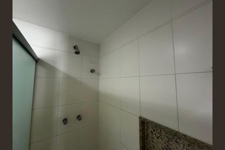 Apartamento à venda com 70m², 1 quarto e 1 vaga Apartamento à venda com 70m², 1 quarto e 1 vagaBanheiro