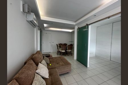 Sala de apartamento para alugar com 1 quarto, 70m² em Recreio dos Bandeirantes, Rio de Janeiro