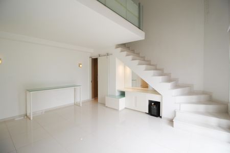 Apartamento para alugar com 78m², 1 quarto e 1 vagaSala