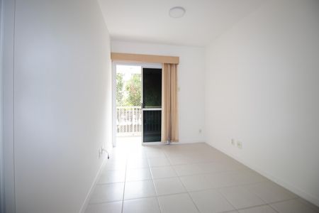Sala de apartamento para alugar com 3 quartos, 65m² em Vicente de Carvalho, Rio de Janeiro
