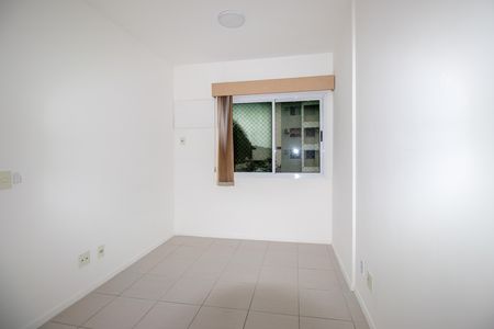 Apartamento à venda com 65m², 3 quartos e 1 vaga Apartamento à venda com 65m², 3 quartos e 1 vagaSuíte