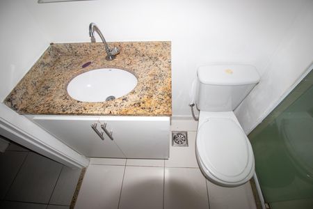 Apartamento à venda com 65m², 3 quartos e 1 vaga Apartamento à venda com 65m², 3 quartos e 1 vagaBanheiro