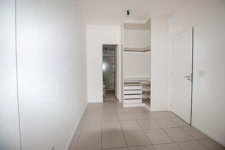 Apartamento à venda com 65m², 3 quartos e 1 vaga Apartamento à venda com 65m², 3 quartos e 1 vagaSuíte