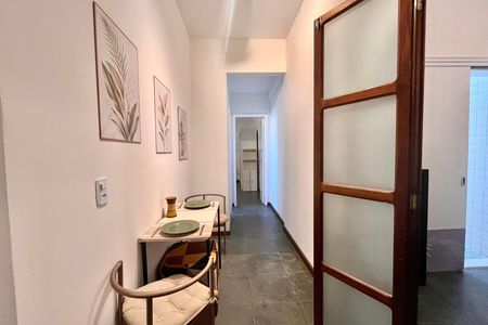 Sala  de apartamento para alugar com 3 quartos, 70m² em Copacabana, Rio de Janeiro