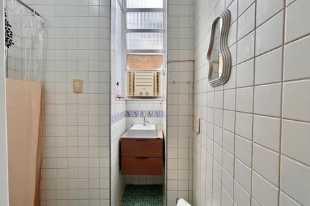 Apartamento para alugar com 70m², 3 quartos e sem vagaBanheiro da suíte 