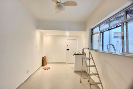 Quarto  de kitnet/studio para alugar com 1 quarto, 40m² em Leblon, Rio de Janeiro