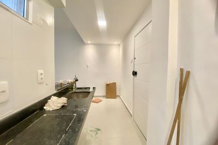 Cozinha de kitnet/studio para alugar com 1 quarto, 40m² em Leblon, Rio de Janeiro