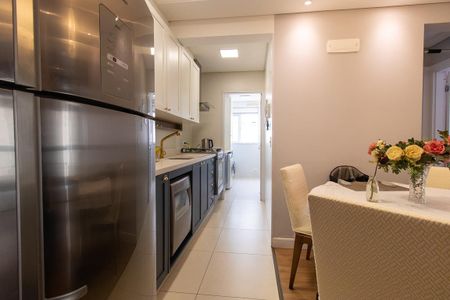 Apartamento para alugar com 60m², 2 quartos e 1 vagaCozinha - Armários
