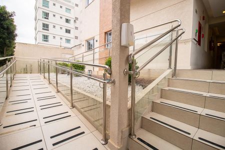 Apartamento para alugar com 60m², 2 quartos e 1 vagaEntrada