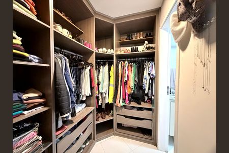 Apartamento para alugar com 87m², 3 quartos e 2 vagas Apartamento para alugar com 87m², 3 quartos e 2 vagasSuíte Closet