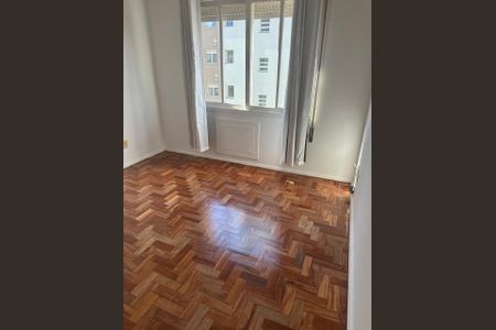 Apartamento à venda com 2 quartos, 75m² em Auxiliadora, Porto Alegre