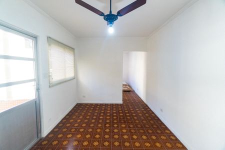 Casa à venda com 243m², 4 quartos e 3 vagas Casa à venda com 243m², 4 quartos e 3 vagasEdicula