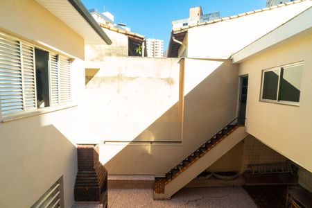 Casa à venda com 243m², 4 quartos e 3 vagas Casa à venda com 243m², 4 quartos e 3 vagasVista da Varanda do Quarto 1