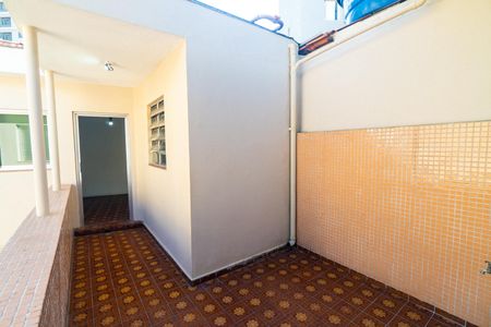 Casa à venda com 243m², 4 quartos e 3 vagas Casa à venda com 243m², 4 quartos e 3 vagasVaranda do Quarto 1