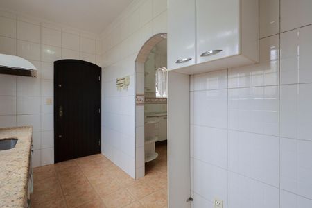 Casa para alugar com 330m², 3 quartos e 5 vagasCozinha