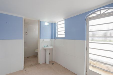 Casa para alugar com 330m², 3 quartos e 5 vagasVestiário