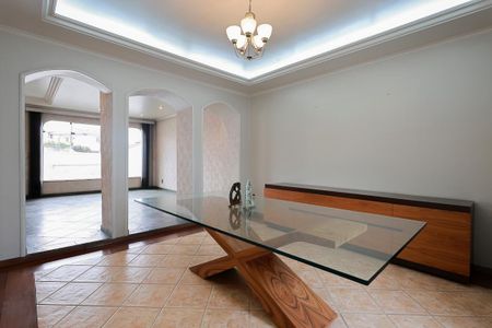 Casa para alugar com 330m², 3 quartos e 5 vagasSala de jantar