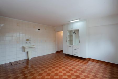 Casa para alugar com 330m², 3 quartos e 5 vagasÁrea de serviço 2