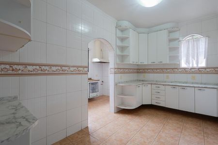 Casa para alugar com 330m², 3 quartos e 5 vagasCopa