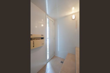 Casa para alugar com 330m², 3 quartos e 5 vagasSauna