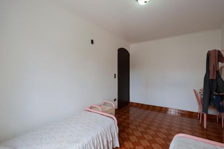 Casa para alugar com 330m², 3 quartos e 5 vagasQuarto de serviço