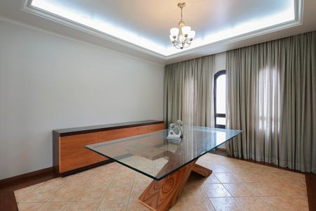 Casa para alugar com 330m², 3 quartos e 5 vagasSala de jantar