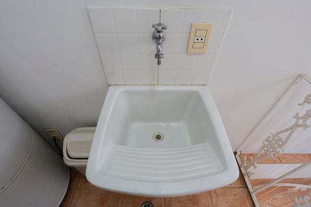 Casa para alugar com 330m², 3 quartos e 5 vagasÁrea de serviço 1