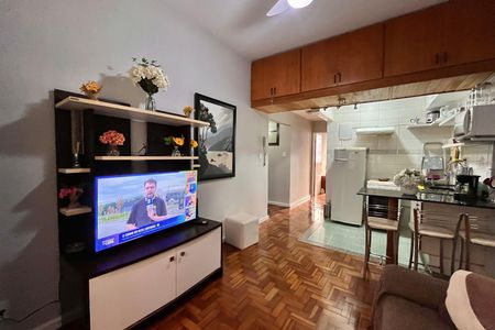 Sala  de apartamento para alugar com 1 quarto, 40m² em Leme, Rio de Janeiro