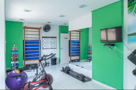 Apartamento para alugar com 52m², 2 quartos e 2 vagas Apartamento para alugar com 52m², 2 quartos e 2 vagasÁrea comum - Academia
