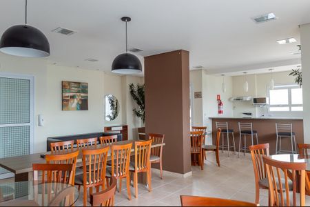 Apartamento para alugar com 52m², 2 quartos e 2 vagas Apartamento para alugar com 52m², 2 quartos e 2 vagasÁrea comum - Salão de festas