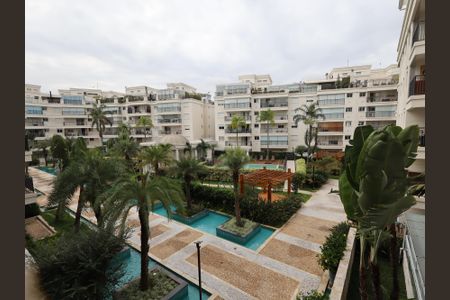 Apartamento para alugar com 70m², 2 quartos e 2 vagasVista da Sacada