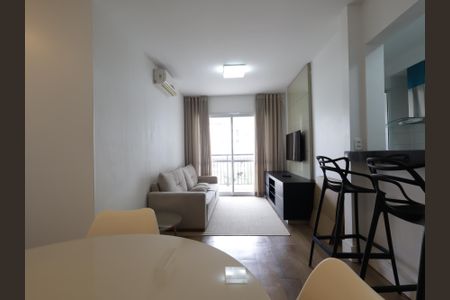 Apartamento para alugar com 70m², 2 quartos e 2 vagasSala