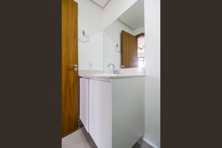 Apartamento à venda com 62m², 2 quartos e sem vaga Apartamento à venda com 62m², 2 quartos e sem vagaBanheiro 2