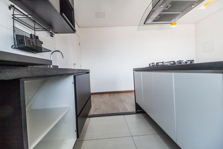 Apartamento à venda com 62m², 2 quartos e sem vaga Apartamento à venda com 62m², 2 quartos e sem vagaCozinha