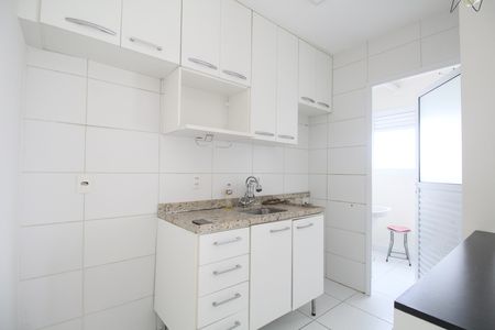 Cozinha de apartamento à venda com 2 quartos, 56m² em Vila Andrade, São Paulo