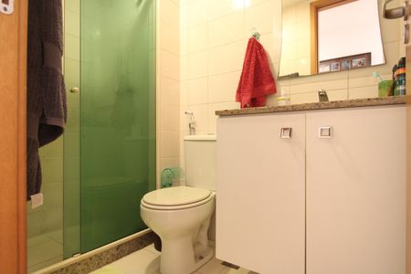 Apartamento à venda com 157m², 3 quartos e 2 vagasBanheiro social 1