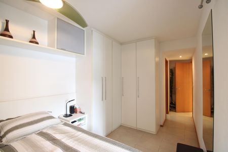 Apartamento à venda com 157m², 3 quartos e 2 vagasSuíte
