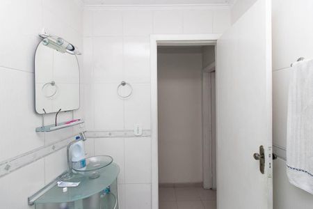 Casa à venda com 103m², 3 quartos e 4 vagasBanheiro Social