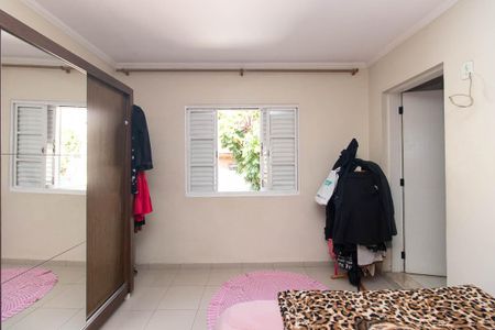 Casa à venda com 103m², 3 quartos e 4 vagasSuíte