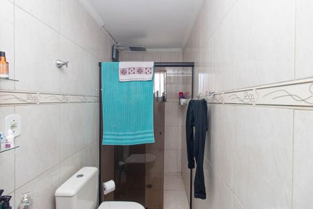 Casa à venda com 103m², 3 quartos e 4 vagasBanheiro da Suíte