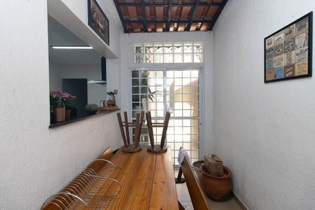 Casa à venda com 103m², 3 quartos e 4 vagasÁrea gourmet