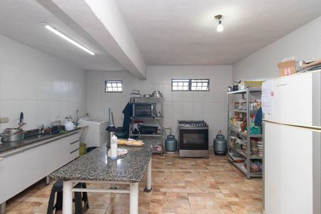 Casa à venda com 103m², 3 quartos e 4 vagasCozinha 2