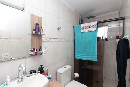 Casa à venda com 103m², 3 quartos e 4 vagasBanheiro da Suíte