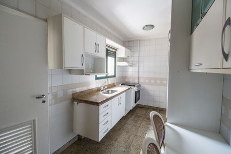 Apartamento à venda com 95m², 3 quartos e 2 vagasCozinha