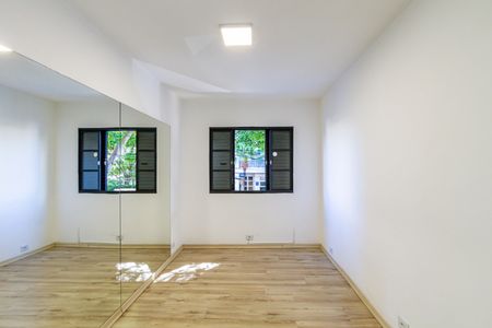 Casa para alugar com 176m², 3 quartos e 1 vaga Casa para alugar com 176m², 3 quartos e 1 vagaQuarto 02