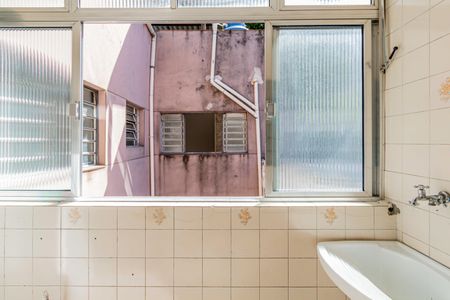 Casa para alugar com 176m², 3 quartos e 1 vaga Casa para alugar com 176m², 3 quartos e 1 vagaLavanderia