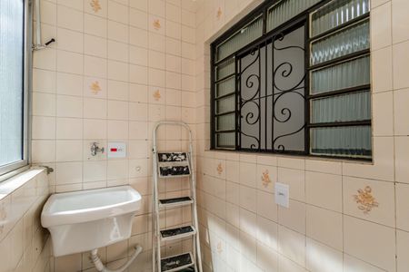 Casa para alugar com 176m², 3 quartos e 1 vaga Casa para alugar com 176m², 3 quartos e 1 vagaLavanderia