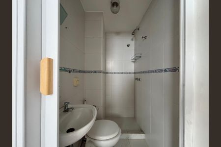 Apartamento à venda com 121m², 3 quartos e 2 vagasBanheiro de serviço